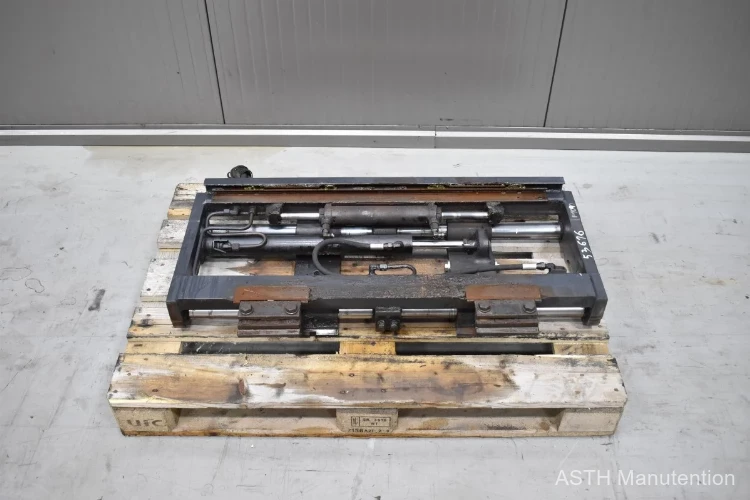 Fork positioner with side-shift