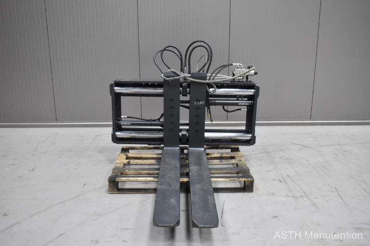 Fork positioner with fork shoes